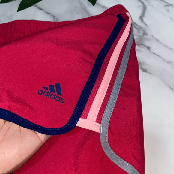 Adidas Women's AKTIV Against Cancer Shorts size Medium - Picture 8 of 16